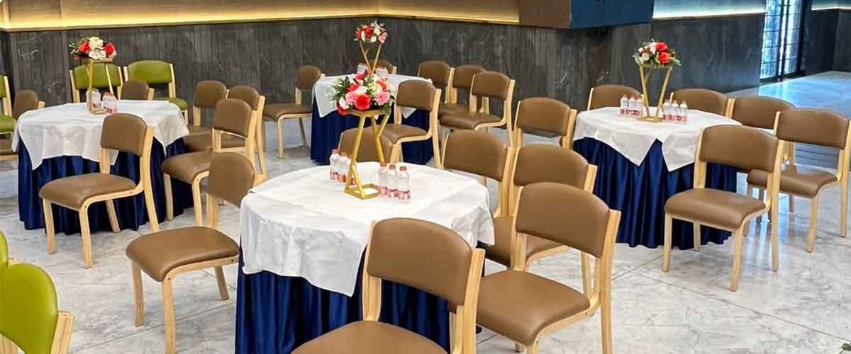 Business hotels in Navsari