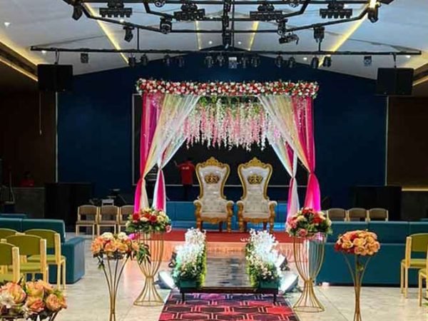 Wedding banquet halls in Navsari